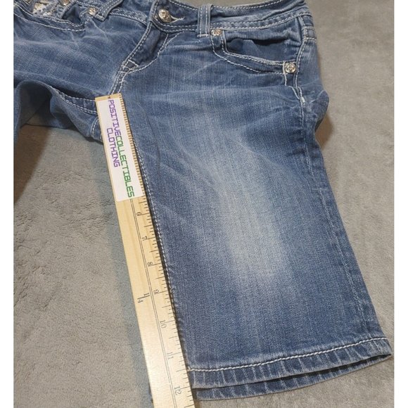 Miss Me Shorts Women's 28 Bermuda Mid Rise Flap Pocket Embellished Denim Shorts - Picture 3 of 16